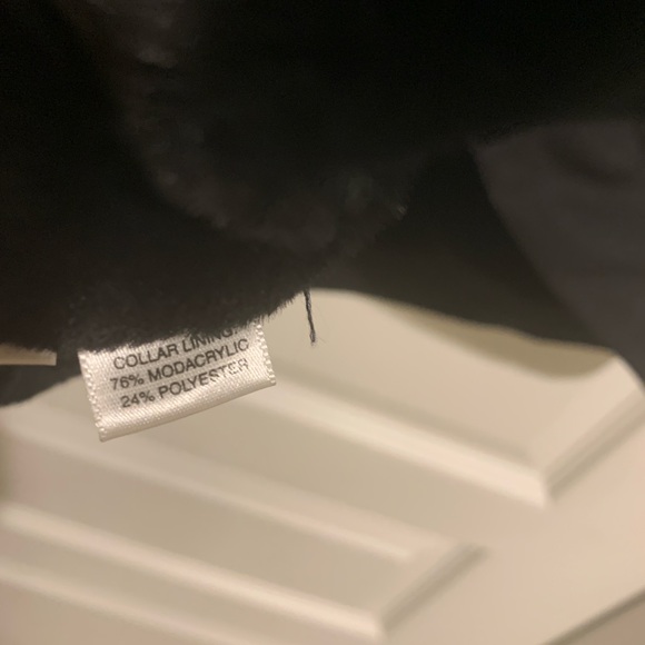 Ann Taylor Black Vest with Faux Fur Collar - Picture 8 of 8